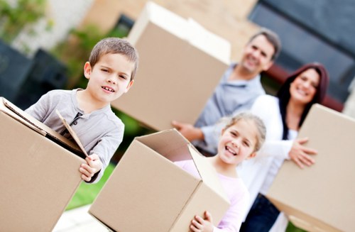 Experienced house removalists providing services in Pimlico